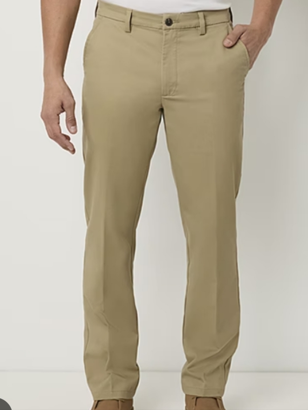 St Johns bay classic fit pant 34x29 beige chinos worry free. NWOT 🐶 good